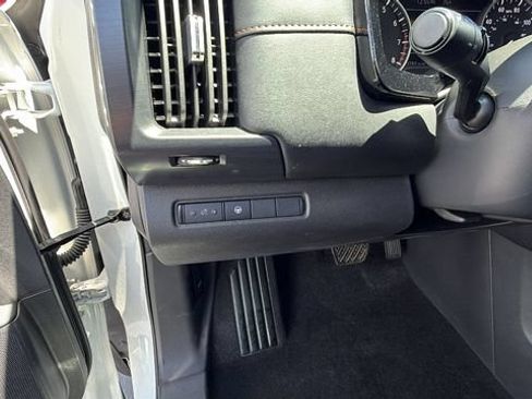 Used 2024 Nissan Pathfinder Rock Creek AWD/4WD image 30