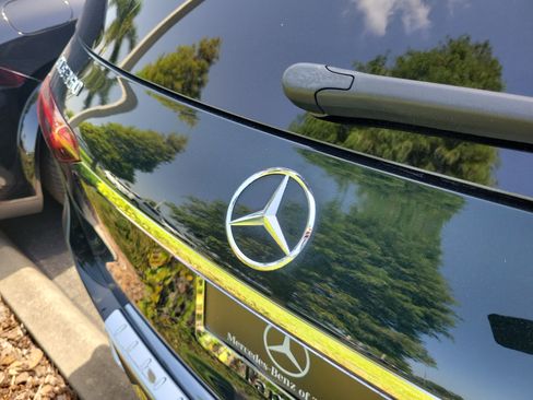 Used 2022 Mercedes-Benz GLE 350 4MATIC image 6