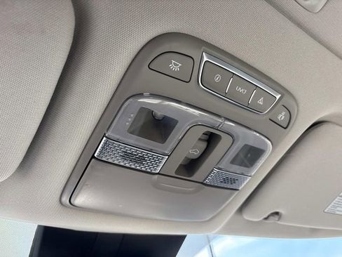 Used 2022 Kia Telluride EX image 36