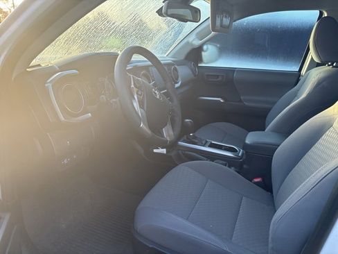 Used 2023 Toyota Tacoma SR5 image 5