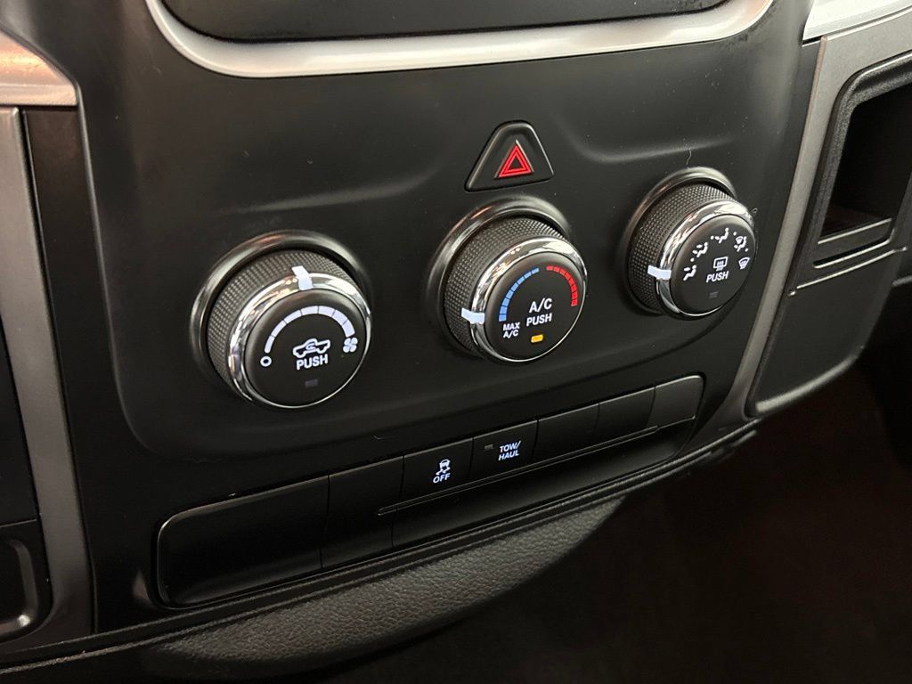 Used 2024 RAM 1500 Classic SLT RWD image 29