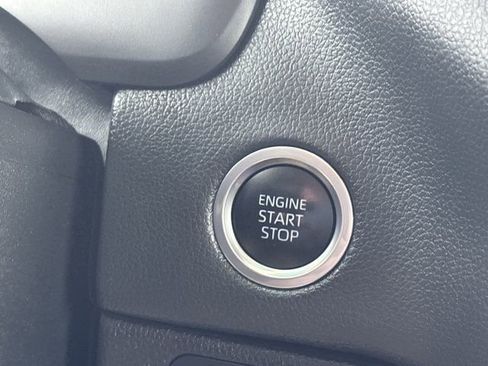 Used 2022 Toyota Tundra Limited image 27