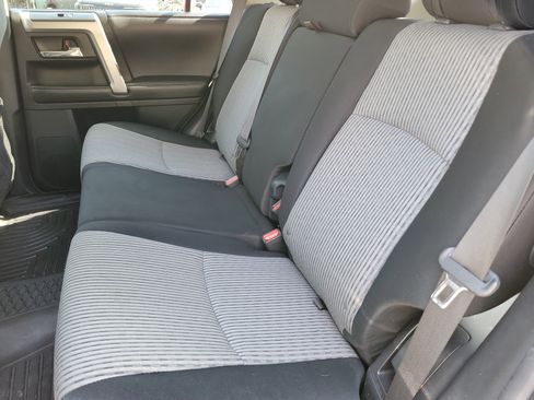 Used 2015 Toyota 4Runner SR5 RWD image 7