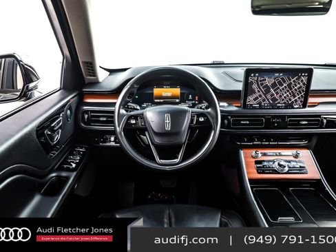 Used 2024 Lincoln Aviator Reserve image 6