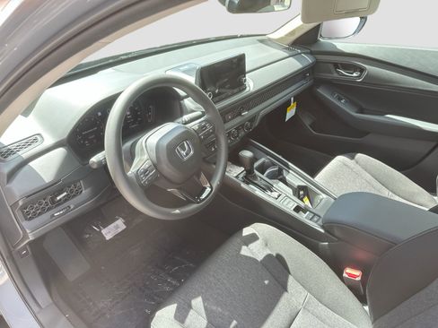 New 2025 Honda Accord SE image 7
