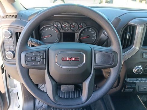 New 2026 GMC Sierra 2500 Pro image 9