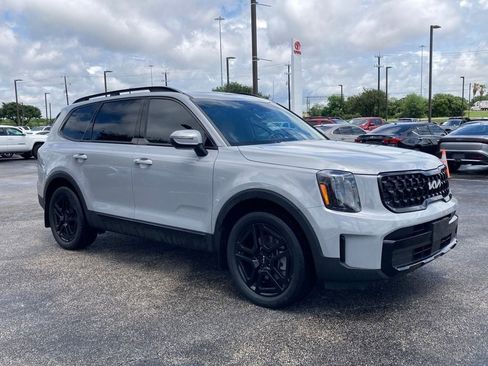 Used 2024 Kia Telluride EX X-Line AWD/4WD image 3