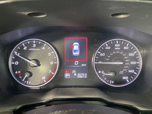 Used 2025 Subaru Legacy Premium AWD/4WD image 12