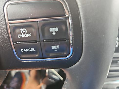 Used 2014 Jeep Patriot Latitude AWD/4WD image 26