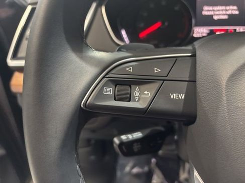 Used 2023 Audi Q5 2.0T Premium w/ Convenience Package image 16