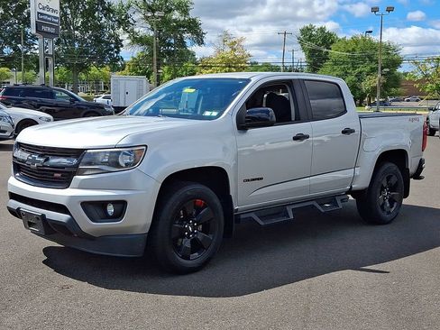 Used 2018 Chevrolet Colorado LT w/ Redline Special Edition AWD/4WD image 3