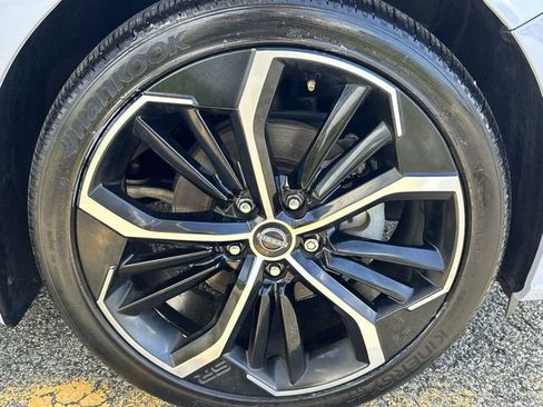 Certified 2024 Nissan Altima 2.5 SR FWD image 13