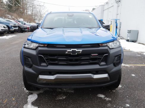 Used 2023 Chevrolet Colorado Trail Boss w/ Technology Package image 3