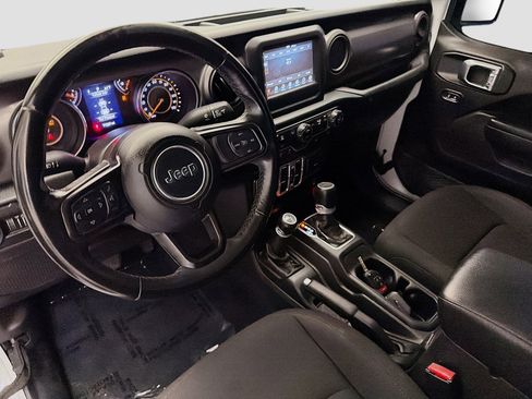 Used 2022 Jeep Gladiator Sport AWD/4WD image 7