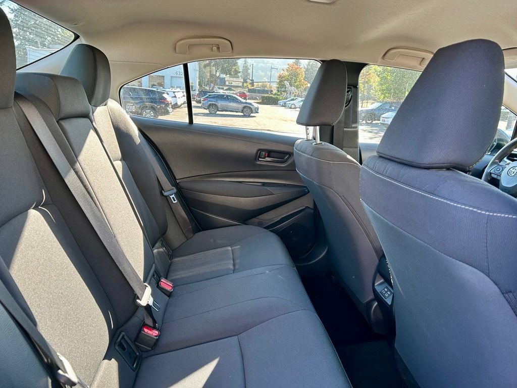 Certified 2025 Toyota Corolla LE FWD image 14