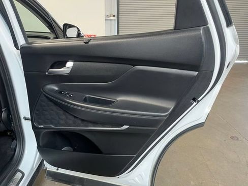Used 2019 Hyundai Santa Fe AWD image 14
