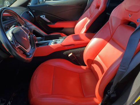 Used 2019 Chevrolet Corvette Grand Sport image 9