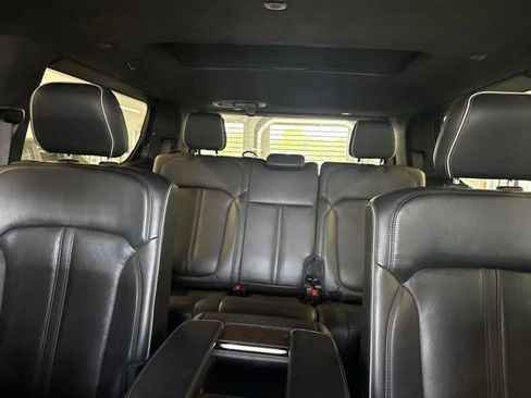Used 2023 Jeep Grand Wagoneer Series II AWD/4WD image 72