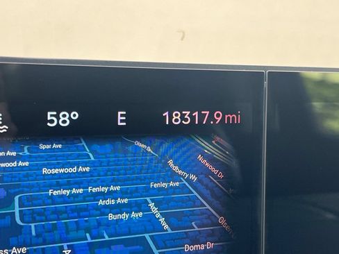 Certified 2025 Lincoln Navigator L Reserve AWD/4WD image 24