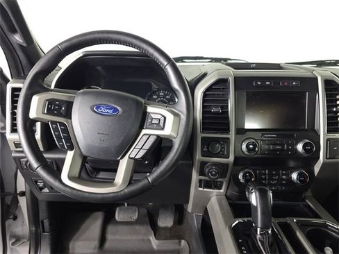 Used 2019 Ford F150 Lariat w/ Equipment Group 502A Luxury image 12