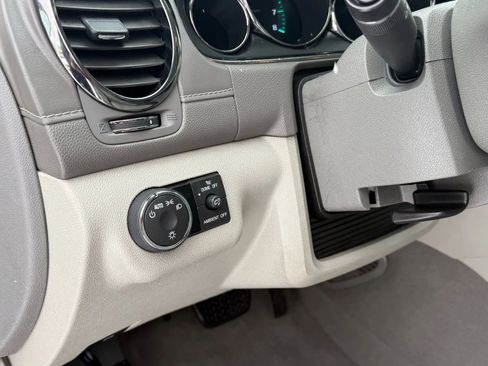 Used 2017 Buick Enclave Leather w/ Trailering Package image 18