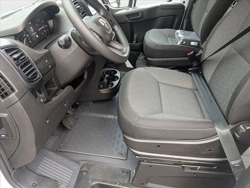 New 2025 RAM ProMaster 1500 w/ Power Group image 4