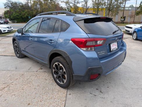 Used 2021 Subaru Crosstrek 2.0i image 5