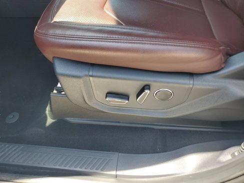 Used 2024 Ford Expedition Limited RWD image 21