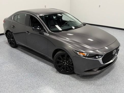 Used 2025 MAZDA MAZDA3 s FWD image 37