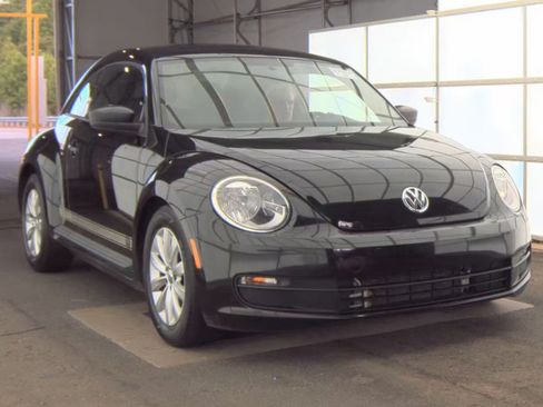 Used 2016 Volkswagen Beetle 1.8T FWD image 14