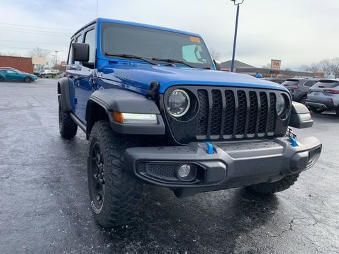 Used 2023 Jeep Wrangler Unlimited w/ Dual Top Group image 1