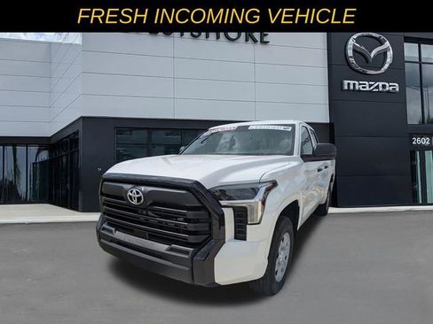 Used 2025 Toyota Tundra SR w/ SR Tow Package AWD/4WD image 6