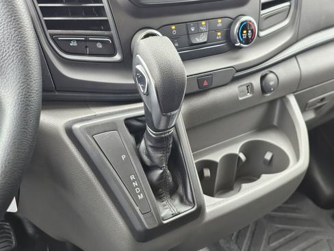 New 2025 Ford Transit 250 148 Medium Roof w/ Load Area Protection Package image 18