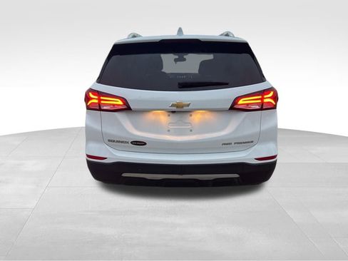 Used 2022 Chevrolet Equinox Premier image 6