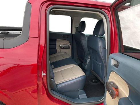 New 2026 Ford Maverick Lariat image 8