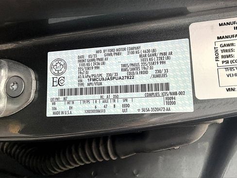 Used 2023 Ford Escape Platinum image 35