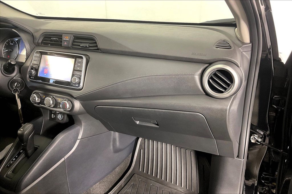 Used 2025 Nissan Versa S w/ Trunk Package FWD image 18