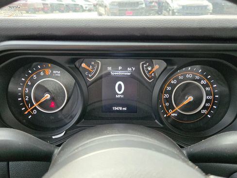 Used 2025 Jeep Gladiator Sport AWD/4WD image 16