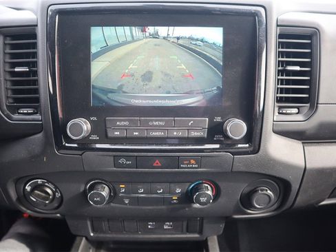 Certified 2024 Nissan Frontier S image 21