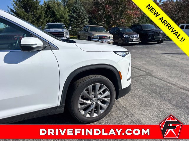 Used 2026 Buick Enclave Preferred AWD/4WD image 5