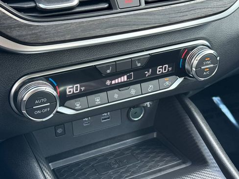 New 2026 Nissan Altima 2.5 SV FWD image 16