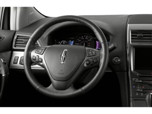 Used 2015 Lincoln MKX AWD w/ Equipment Group 102A image 9