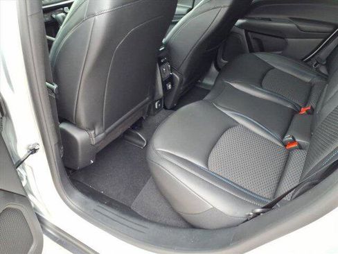 New 2026 Jeep Compass Latitude AWD/4WD image 13