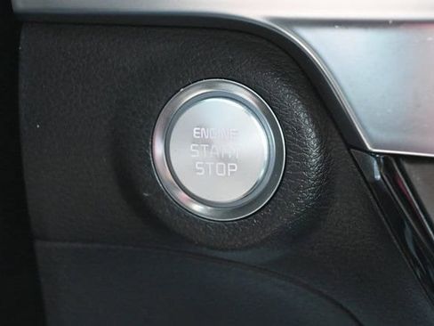 Used 2025 Kia Telluride SX image 35