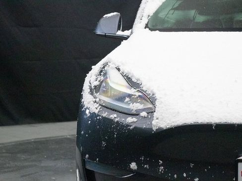 Used 2020 Tesla Model Y Long Range image 5