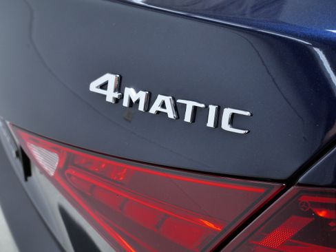 Certified 2022 Mercedes-Benz C 300 4MATIC Sedan image 6