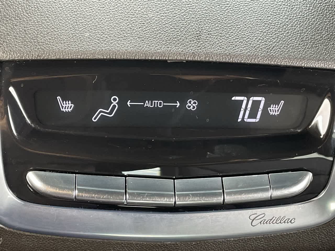 Used 2023 Cadillac XT6 Sport w/ Technology Package AWD/4WD image 23