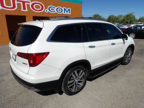 Used 2016 Honda Pilot Touring image 8