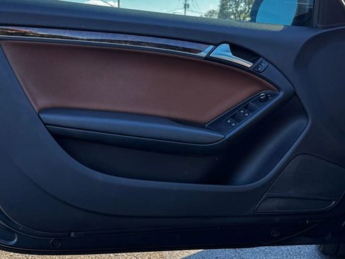 Used 2010 Audi A5 2.0T Premium Plus w/ Premium Plus Pkg image 9