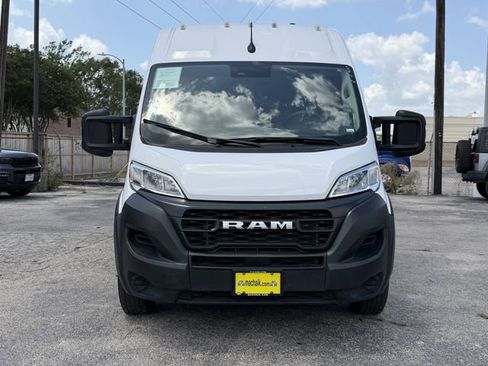 Used 2023 RAM ProMaster 2500 image 3